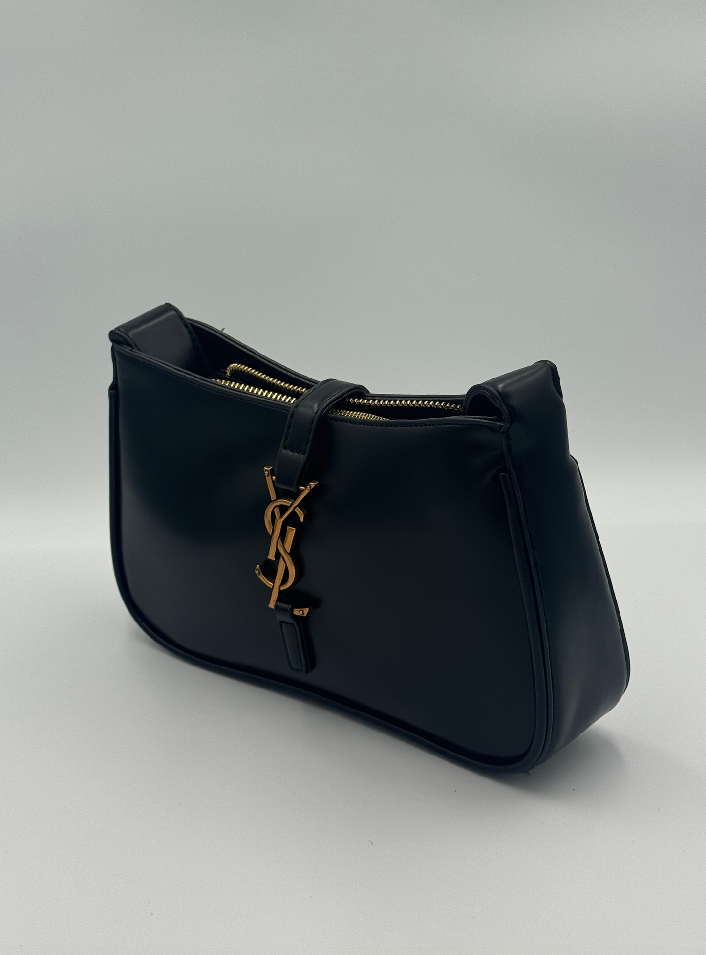 Saint Laurent Le 5 A 7 Black