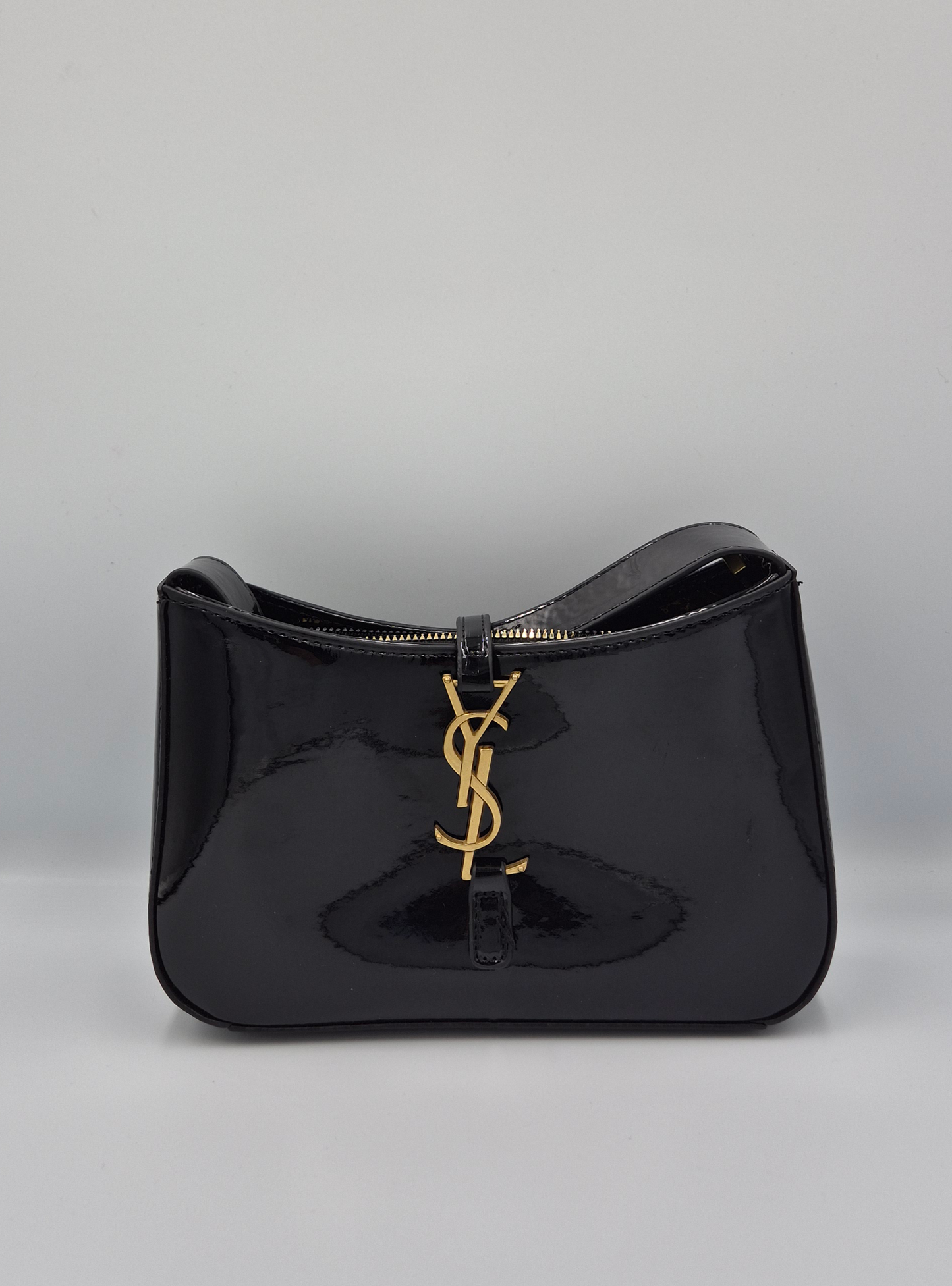 Saint Laurent Le 5 A 7 Black Patent
