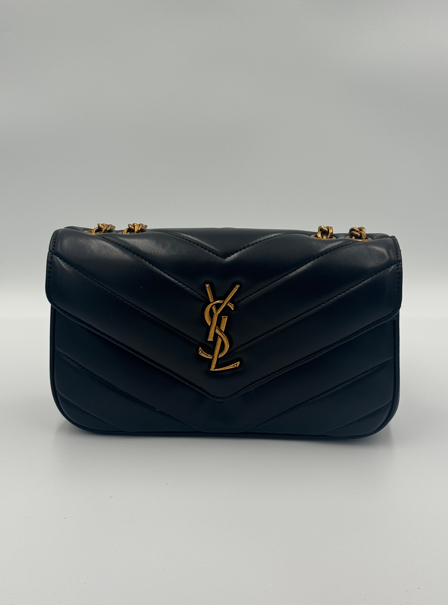 Saint Laurent Loulou Black