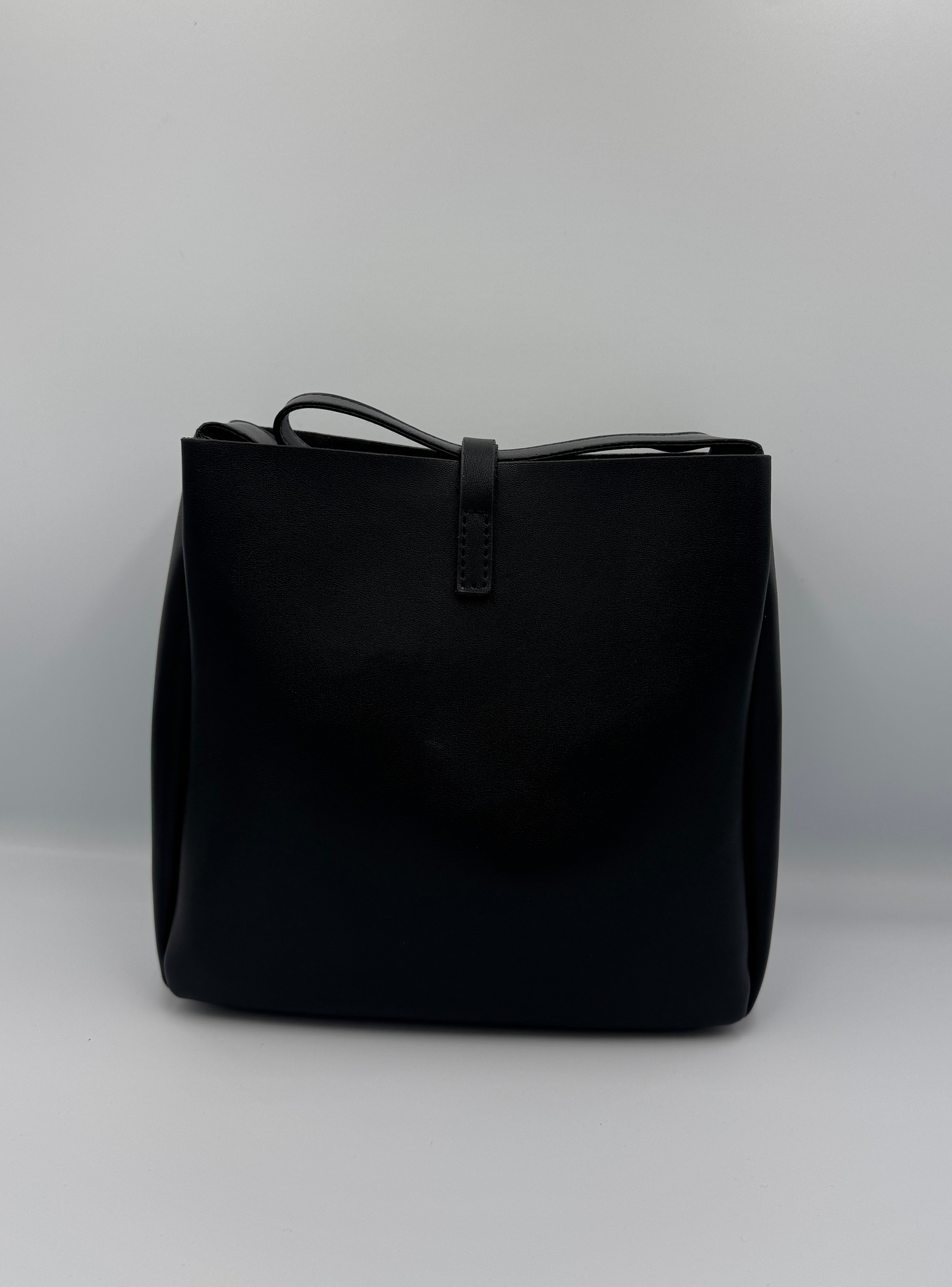 Saint Laurent Le 5 A 7 Large Black