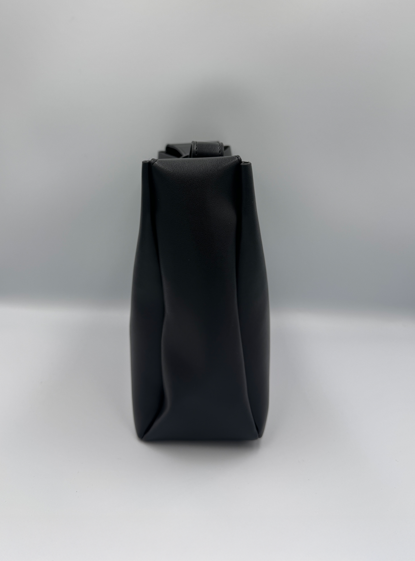 Saint Laurent Le 5 A 7 Large Black